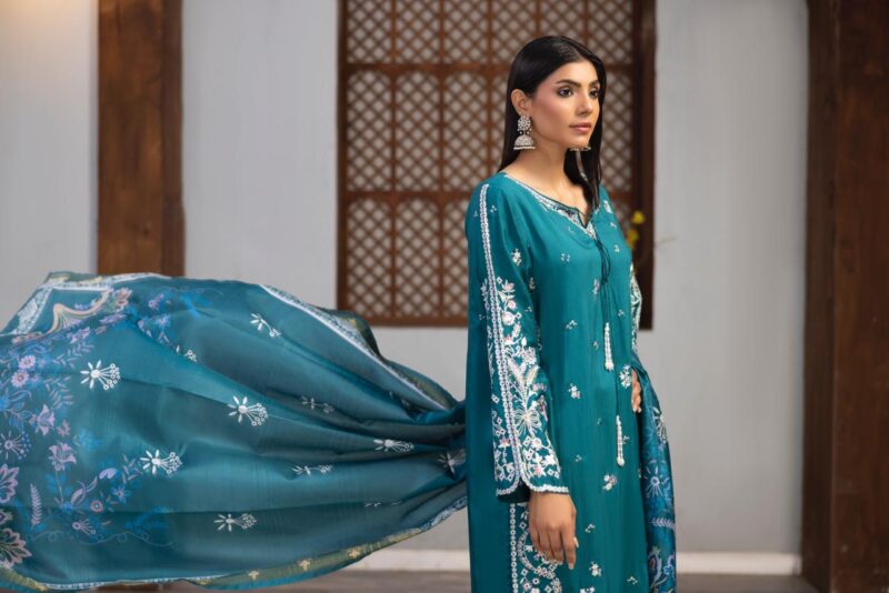 HL-604 | Teal Blue Embroidered Viscose Suit – Winter Luxury Collection