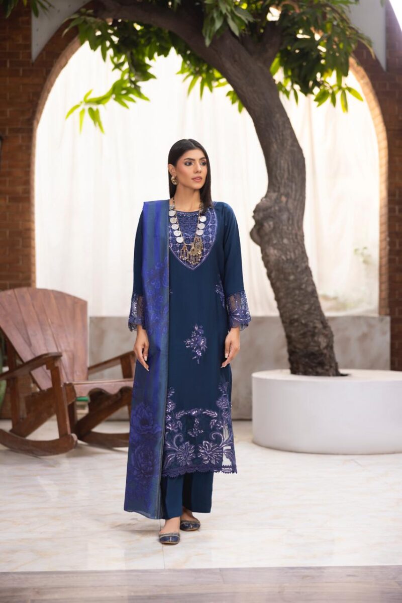 HL-607 | Navy Blue Embroidered Viscose Suit – Winter Luxury Collection