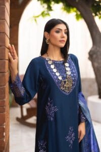 HL-607 | Navy Blue Embroidered Viscose Suit – Winter Luxury Collection